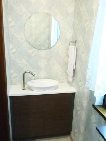 おうちの雰囲気に合ったエレガントなトイレに交換　２F　港区K様邸